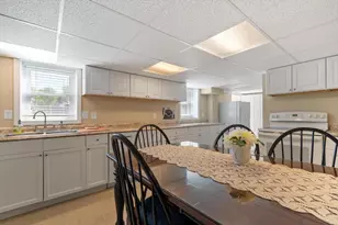 109 Alvarado Ave, Worcester, MA 01604 - Photo 32