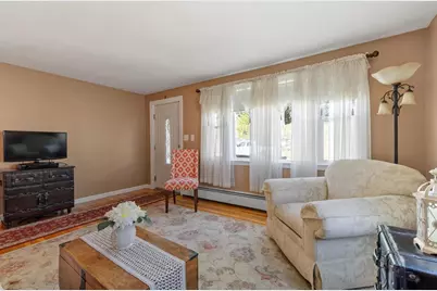 109 Alvarado Ave, Worcester, MA 01604 - Photo 10
