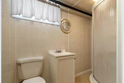 109 Alvarado Ave, Worcester, MA 01604 - Photo 34