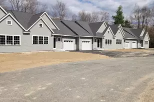 36 Four Seasons Dr, Hampstead, NH 03841 - Photo 2