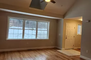 36 Four Seasons Dr, Hampstead, NH 03841 - Photo 6