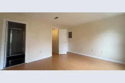 354 Neponset St #E, Canton, MA 02135 - Photo 10