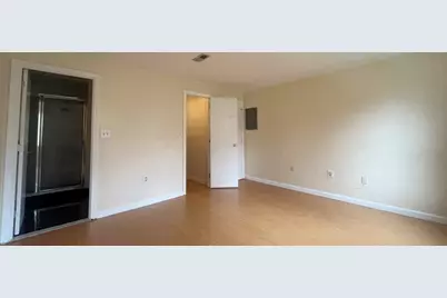 354 Neponset St #E, Canton, MA 02135 - Photo 10