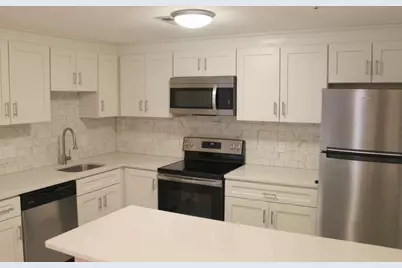 354 Neponset St #E, Canton, MA 02135 - Photo 2