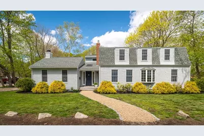 5 Mount Pleasant Ave, Gloucester, MA 01930 - Photo 1