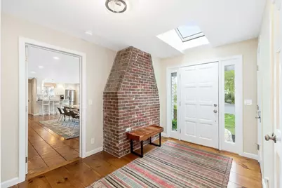 5 Mount Pleasant Ave, Gloucester, MA 01930 - Photo 4