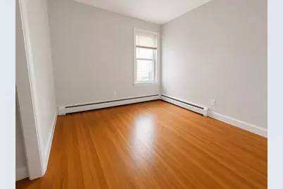 631 Walnut St #1, Fall River, MA 02720 - Photo 10