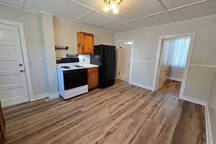 15 Main St, Williamsburg, MA 01039 - Photo 12