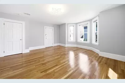 29 Hanson St #1, Somerville, MA 02143 - Photo 12