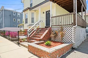 29 Hanson St, Somerville, MA 02143 - Photo 2