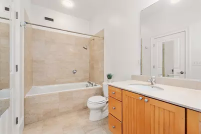 714 E 4th St #3, Boston, MA 02127 - Photo 6