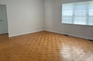 137 Lake Shore Rd, Boston, MA 02135 - Photo 2