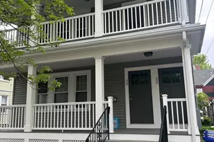 22 Allen St, Arlington, MA 02476 - Photo 2
