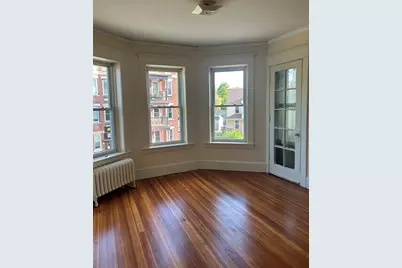 4 Laurel #2, Holyoke, MA 01040 - Photo 2