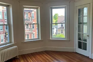 4 Laurel, Holyoke, MA 01040 - Photo 2