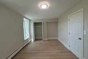 685 E 7th St, Boston, MA 02127 - Photo 8