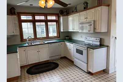577 County, Taunton, MA 02780 - Photo 4