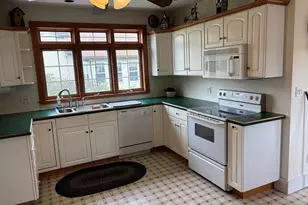 577 County, Taunton, MA 02780 - Photo 4