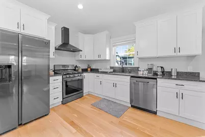 205 Mountain Ave #2, Malden, MA 02148 - Photo 6