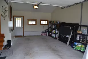 198 Bolton St, New Bedford, MA 02740 - Photo 32
