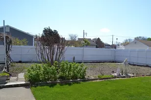 198 Bolton St, New Bedford, MA 02740 - Photo 40