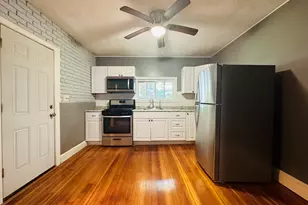 31 Woodhaven St, Boston, MA 02126 - Photo 2