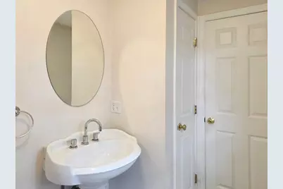117 Marivista Ave, Waltham, MA 02451 - Photo 16