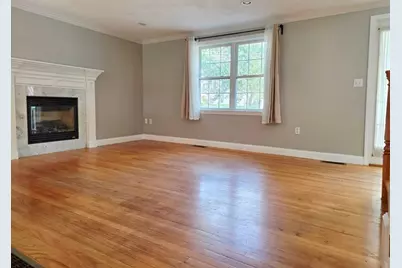 117 Marivista Ave, Waltham, MA 02451 - Photo 4