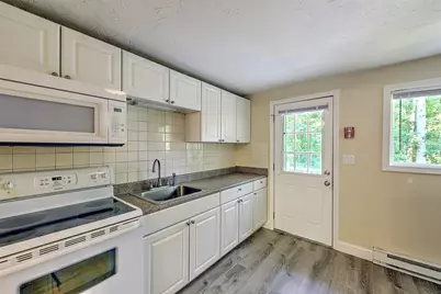 991 Main St #2, Wareham, MA 02576 - Photo 10
