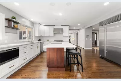 64 Country, Weston, MA 02493 - Photo 12