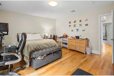 157 W 6th St #A, Boston, MA 02127 - Photo 2