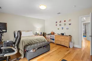 157 W Sixth St, Boston, MA 02127 - Photo 2