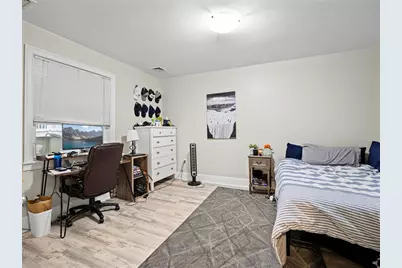 157 W 6th St #A, Boston, MA 02127 - Photo 30