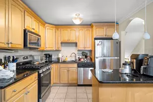 157 W Sixth St, Boston, MA 02127 - Photo 18