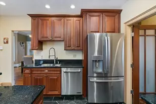 78 Stevens St, Lowell, MA 01851 - Photo 12