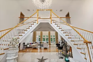 Six Ashley Ct, Lynnfield, MA 01940 - Photo 2