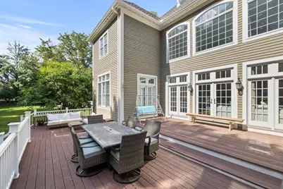 Six Ashley Court, Lynnfield, MA 01940 - Photo 4