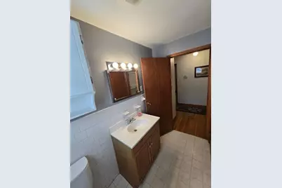 12 Charles St, Douglas, MA 01516 - Photo 14
