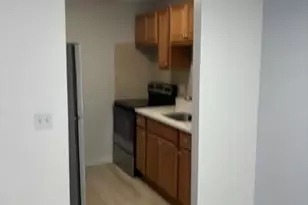 346 Lincoln St, Waltham, MA 02451 - Photo 2