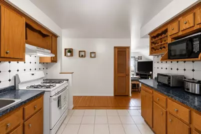 613 Durfee St, Fall River, MA 02720 - Photo 10