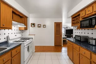 613 Durfee St, Fall River, MA 02720 - Photo 10