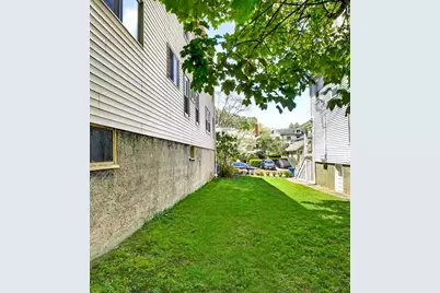 16-18 Russell Rd, Newton, MA 02458 - Photo 40