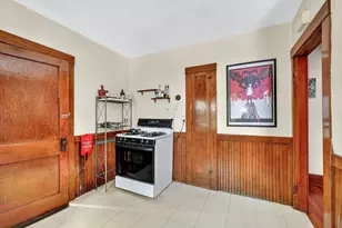 16-18 Russell Rd, Newton, MA 02458 - Photo 28
