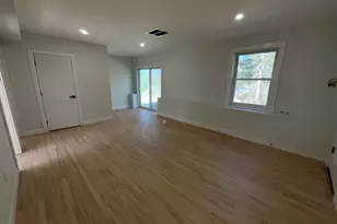 272 S Main St, Hopedale, MA 01747 - Photo 26