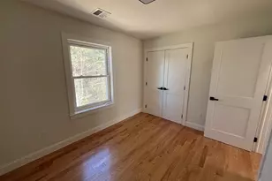 272 S Main St, Hopedale, MA 01747 - Photo 18