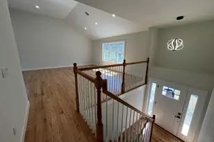 272 S Main St, Hopedale, MA 01747 - Photo 6