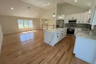 272 S Main St, Hopedale, MA 01747 - Photo 12