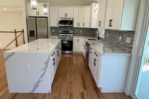 272 S Main St, Hopedale, MA 01747 - Photo 14