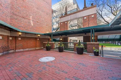 10 Rogers St #PH19, Cambridge, MA 02142 - Photo 42