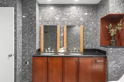 10 Rogers St #PH19, Cambridge, MA 02142 - Photo 18